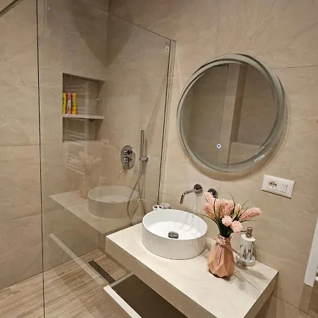 Cityscape 2 , Kavaja St, 11 Floor *