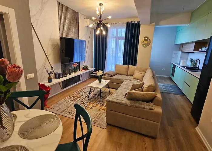 Cityscape 2 , Kavaja St, 11 Floor * 地拉那