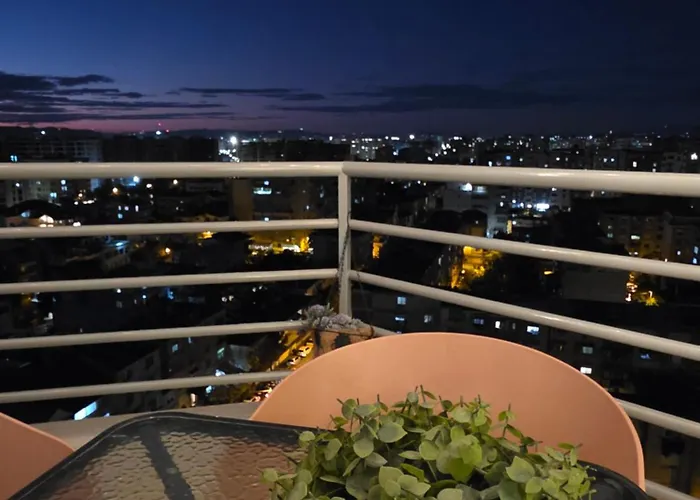 Cityscape 2 , Kavaja St, 11 Floor Apartamento Tirana